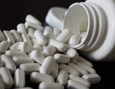 Autoridades investigan medicamentos contaminados